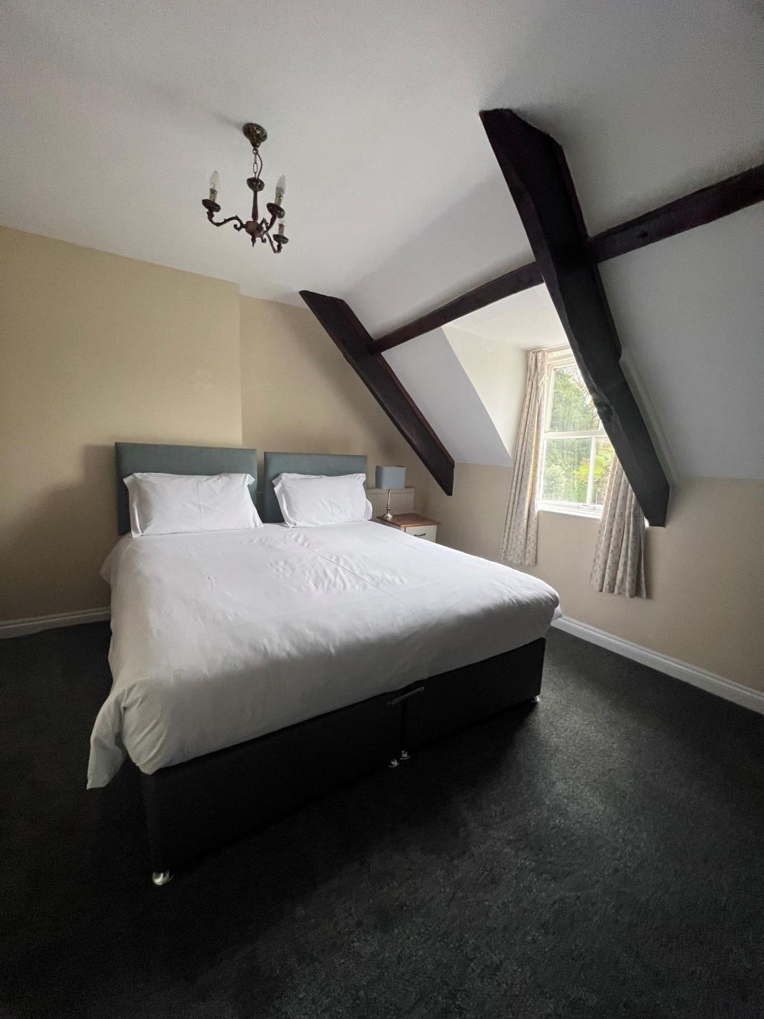 The Eagle House Hotel Launceston Εξωτερικό φωτογραφία